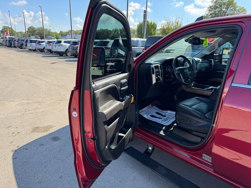 Used 2018 Chevrolet Silverado 1500 LTZ w/ Sport Package image 16