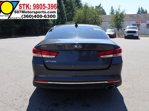 Used 2017 Kia Optima LX w/ Option Group 014 FWD image 6
