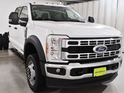 New 2026 Ford F550 4x4 Crew Cab Super Duty w/ XLT Value Package image 4