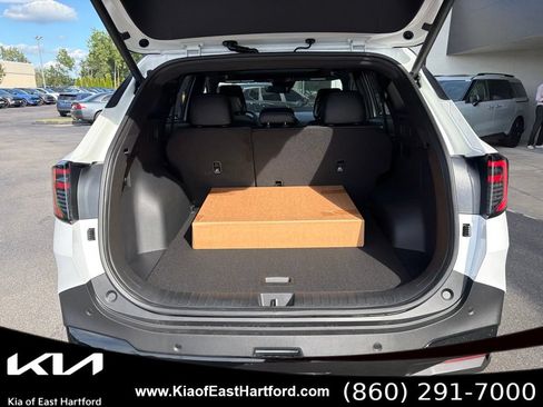 New 2027 Kia Sportage X-Line AWD/4WD image 16