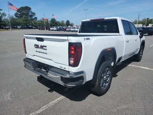 New 2026 GMC Sierra 2500 SLE w/ SLE Value Package; image 3