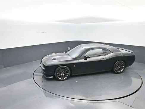 Used 2022 Dodge Challenger R/T Scat Pack image 18