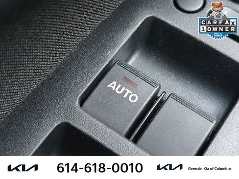 Used 2012 MAZDA MAZDA2 Touring image 33