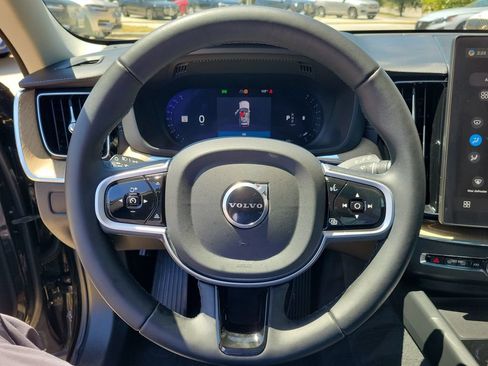 Certified 2026 Volvo XC60 B5 Ultra AWD/4WD image 23