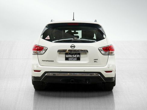 Used 2014 Nissan Pathfinder SL w/ SL Premium Package AWD/4WD image 5
