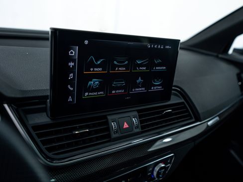 Certified 2024 Audi SQ5 Premium w/ Convenience Package image 12