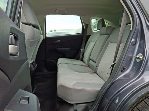 Used 2016 Honda CR-V LX image 9