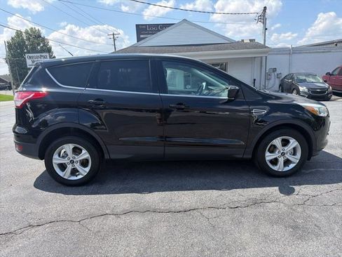 Used 2016 Ford Escape SE FWD image 7