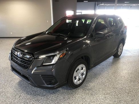 Used 2022 Subaru Forester AWD/4WD image 1