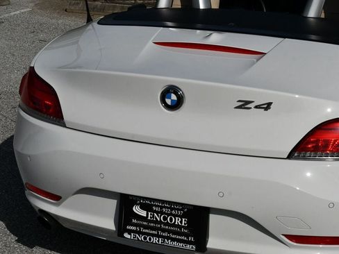 Used 2012 BMW Z4 sDrive35i RWD image 10