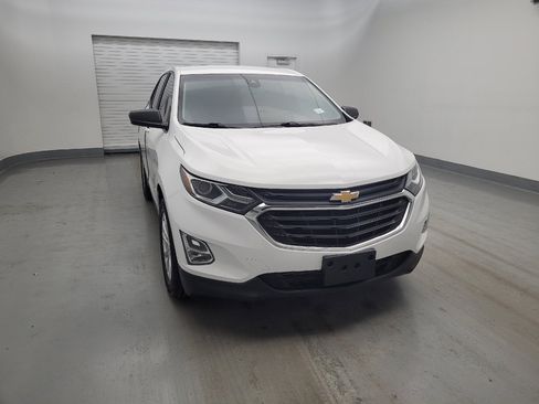 Used 2021 Chevrolet Equinox LS FWD image 14