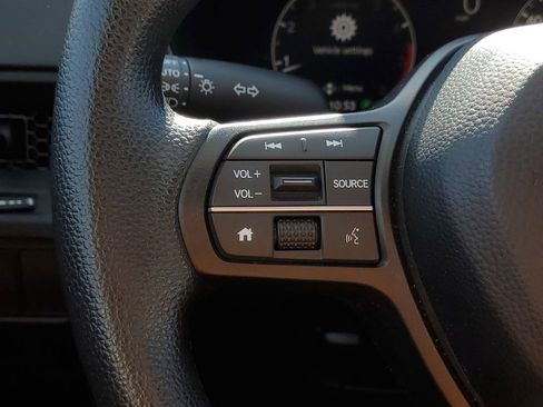 Used 2024 Honda CR-V EX image 17