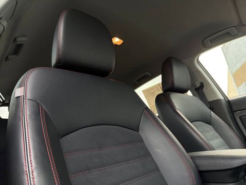 Used 2024 Mitsubishi Outlander Sport SE image 17