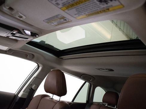 Used 2022 Subaru Outback Touring XT image 20