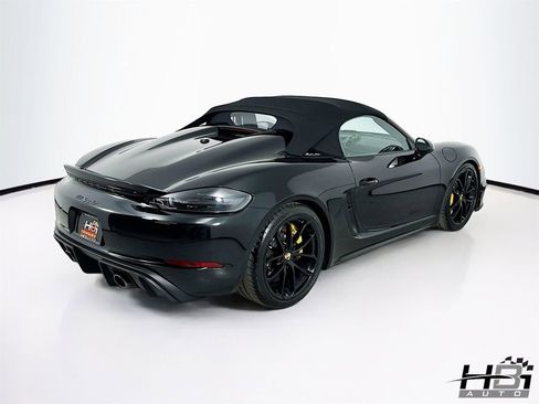 Used 2022 Porsche 718 Boxster Spyder RWD image 6