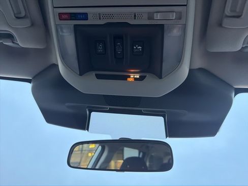 Used 2022 Subaru Forester Premium image 49