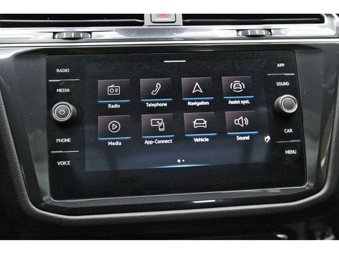Used 2022 Volkswagen Tiguan SE R-Line AWD/4WD image 26