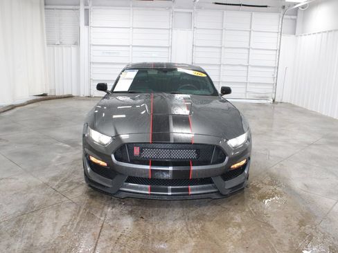Used 2016 Ford Mustang Shelby GT350 w/ Technology Package RWD image 3