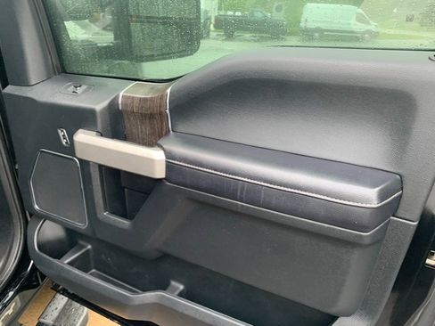 Used 2021 Ford F250 Lariat AWD/4WD image 14