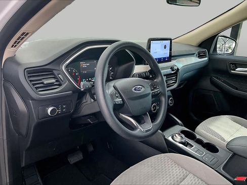 Used 2020 Ford Escape SE FWD image 18
