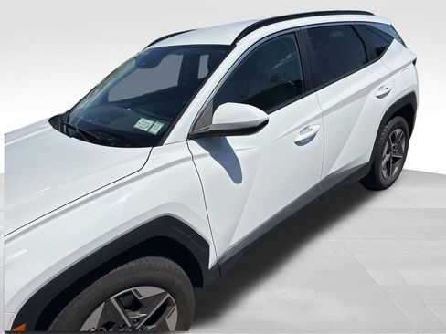 Used 2025 Hyundai Tucson SEL AWD/4WD image 2