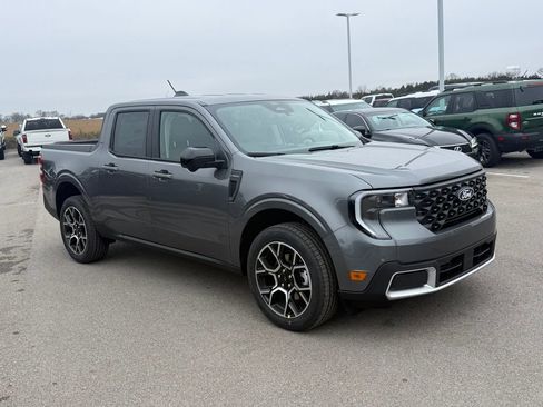 New 2026 Ford Maverick Lariat image 2