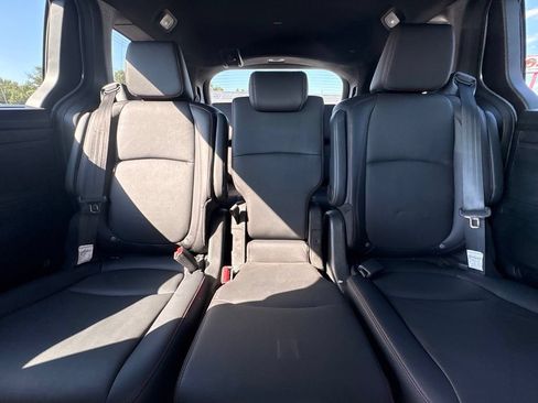 Used 2023 Honda Odyssey Sport image 31