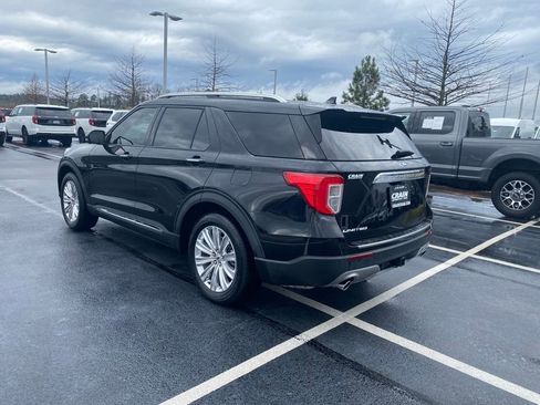 Certified 2022 Ford Explorer Limited w/ Equipment Group 301A image 5