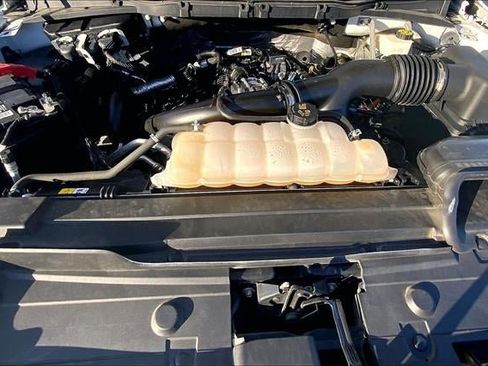 Used 2023 Ford F150 XL image 9