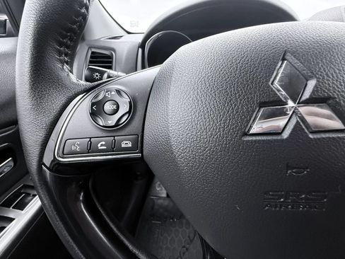 Used 2018 Mitsubishi Outlander Sport SE AWD/4WD image 18