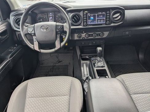 Used 2022 Toyota Tacoma SR AWD/4WD image 19