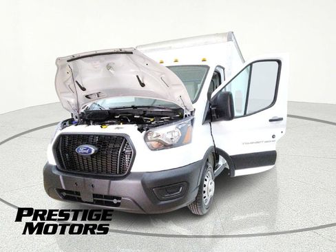 Used 2023 Ford Transit 350 DRW RWD image 12
