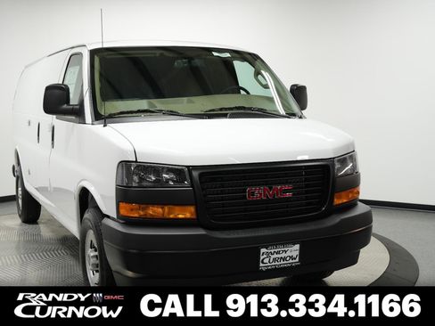 New 2026 GMC Savana 2500 Extended RWD image 1