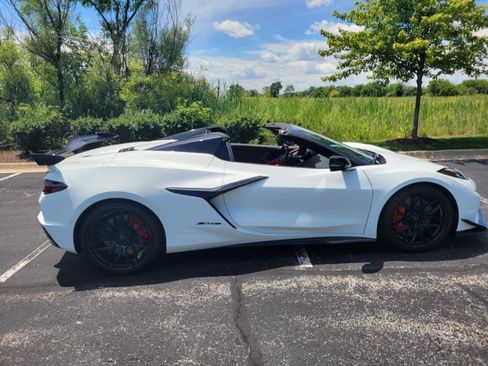 Used 2024 Chevrolet Corvette Z06 w/ Z07 Performance Package RWD image 55