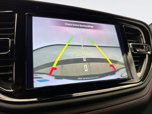 Used 2024 Dodge Durango GT image 15