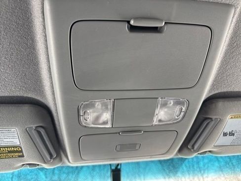 Used 2011 Toyota Tacoma 4x4 Access Cab w/ SR5 Pkg #2 image 43