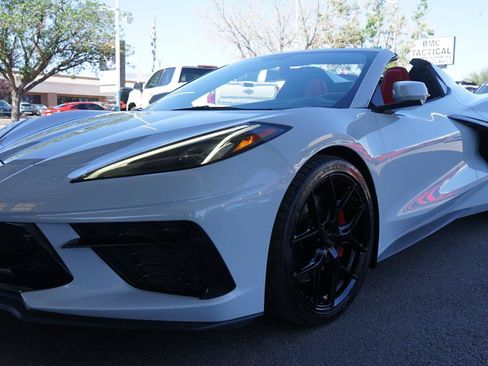 Used 2022 Chevrolet Corvette Stingray Preferred Conv w/ Z51 Performance Package RWD image 7