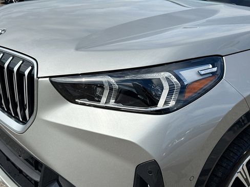 Used 2025 BMW X1 xDrive28i w/ Convenience Package image 9