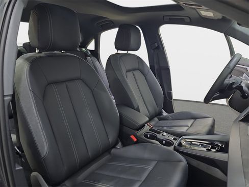 Used 2025 Audi A3 2.0T Premium w/ Black Optic Package image 12