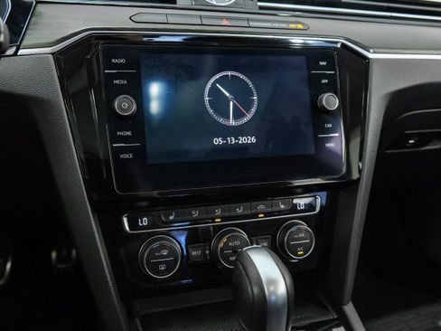 Used 2020 Volkswagen Arteon SEL FWD image 25