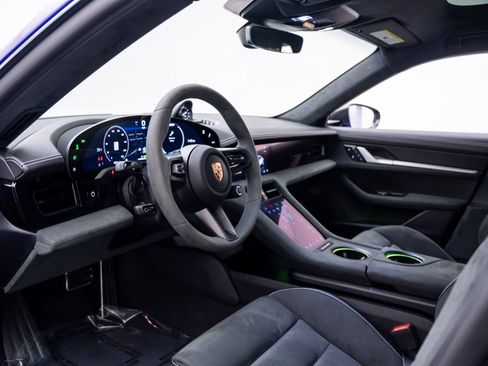 Certified 2025 Porsche Taycan Turbo GT AWD/4WD image 4