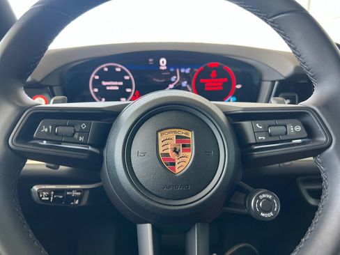 Certified 2026 Porsche Cayenne Coupe AWD/4WD image 24