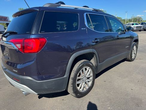 Used 2017 GMC Acadia SLE AWD/4WD image 11