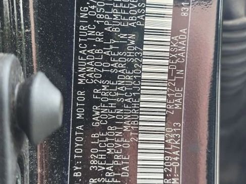 Used 2018 Toyota Corolla XSE FWD image 24