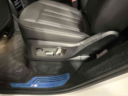 Used 2020 BMW X7 M50i w/ Executive Package AWD/4WD image 89