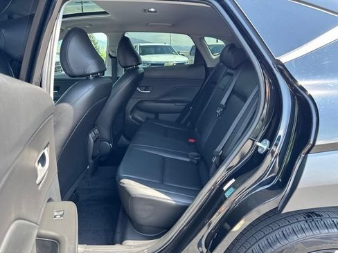 Used 2024 Hyundai Kona Limited AWD/4WD image 15