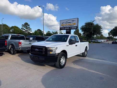 Used 2016 Ford F150 XL w/ Equipment Group 101A Mid AWD/4WD image 3