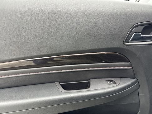 Used 2017 GMC Terrain Denali image 32