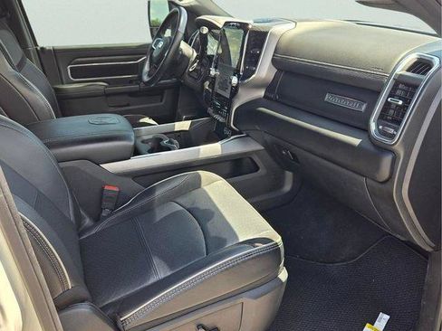 Used 2024 RAM 2500 Laramie w/ Sport Appearance Package AWD/4WD image 19