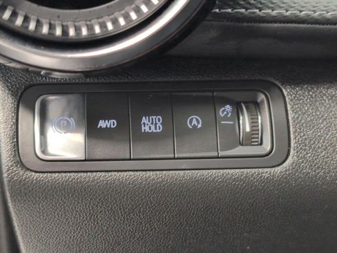 Used 2026 Chevrolet Equinox LT w/ Convenience Package II AWD/4WD image 10